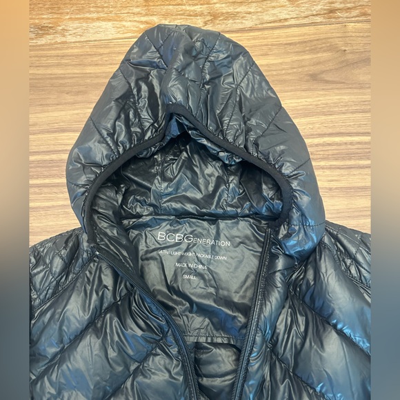 BCBGeneration Ultra Light Weight Packable Down Puffer - Picture 2 of 6